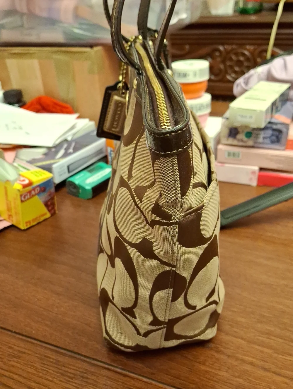 Coach signature pattern