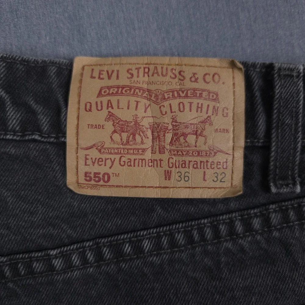 Vintage Levis 550 Relaxed Fit Jeans Mens 36x32 (Fits 33x31) Black Denim 90s