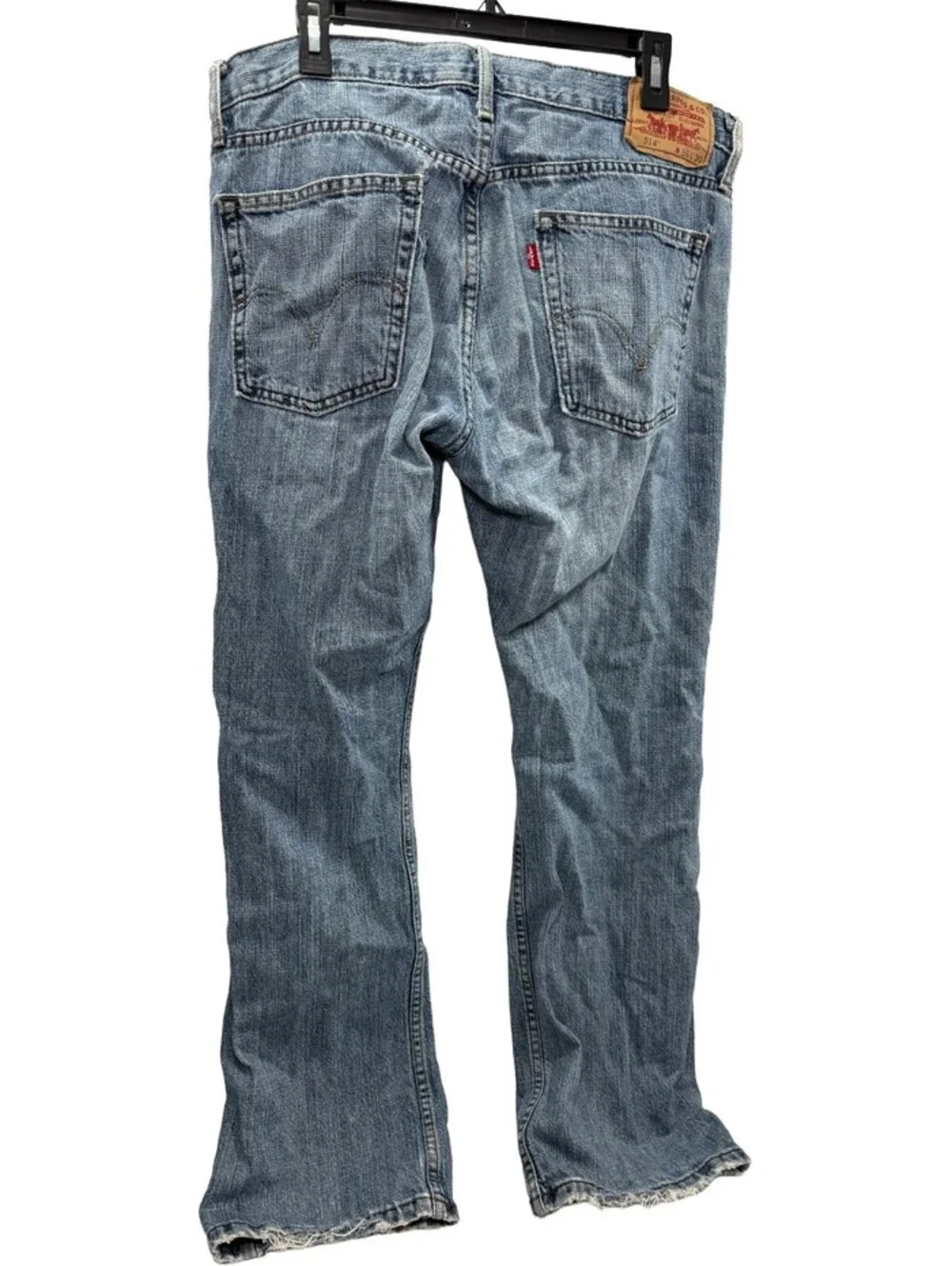 Levi's 514 Men's Blue Slim Straight Leg Jeans Size 36x30 Medium Wash Distressed