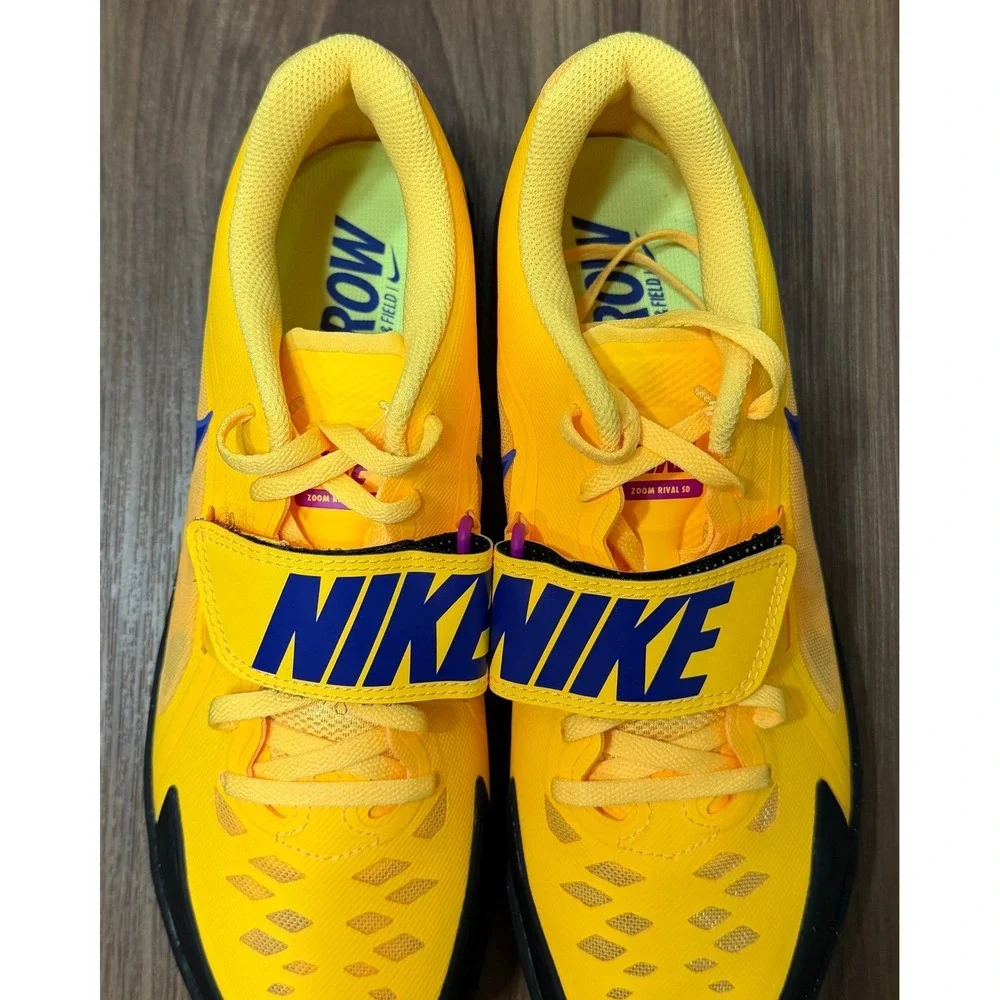 Nike zoom rival