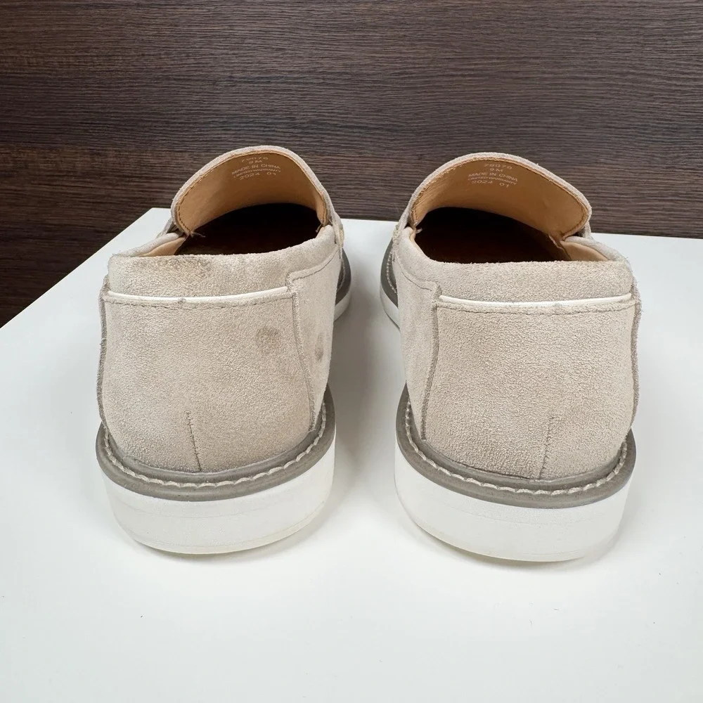 FootJoy suede read bio
