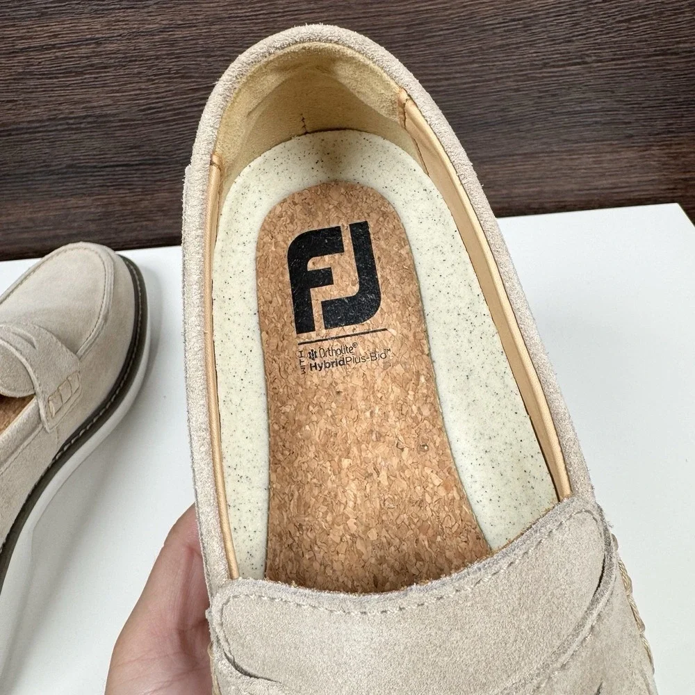 FootJoy attached items