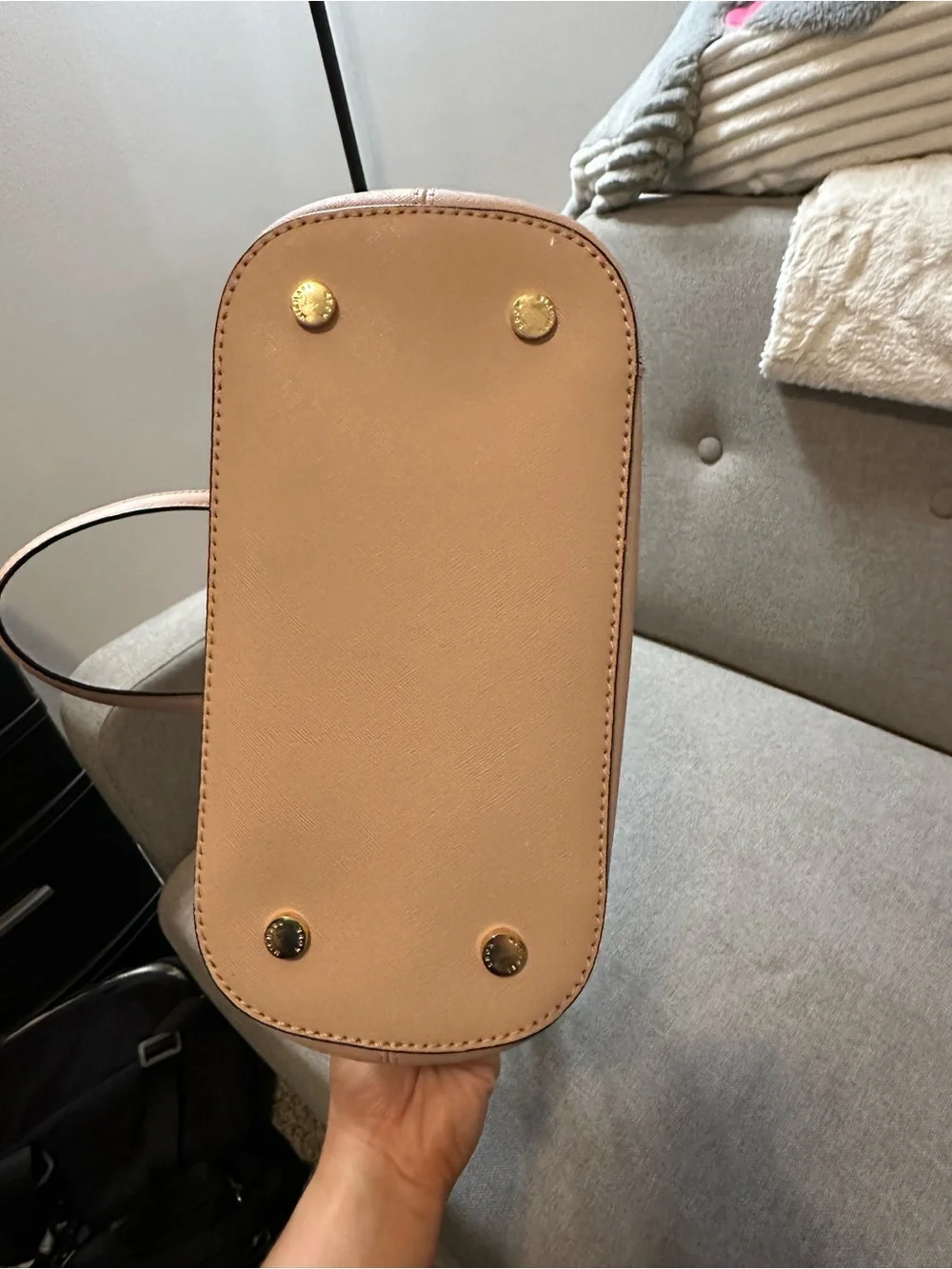 Michael Kors used 2x