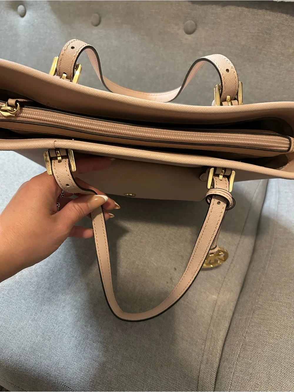 Michael Kors used 2x