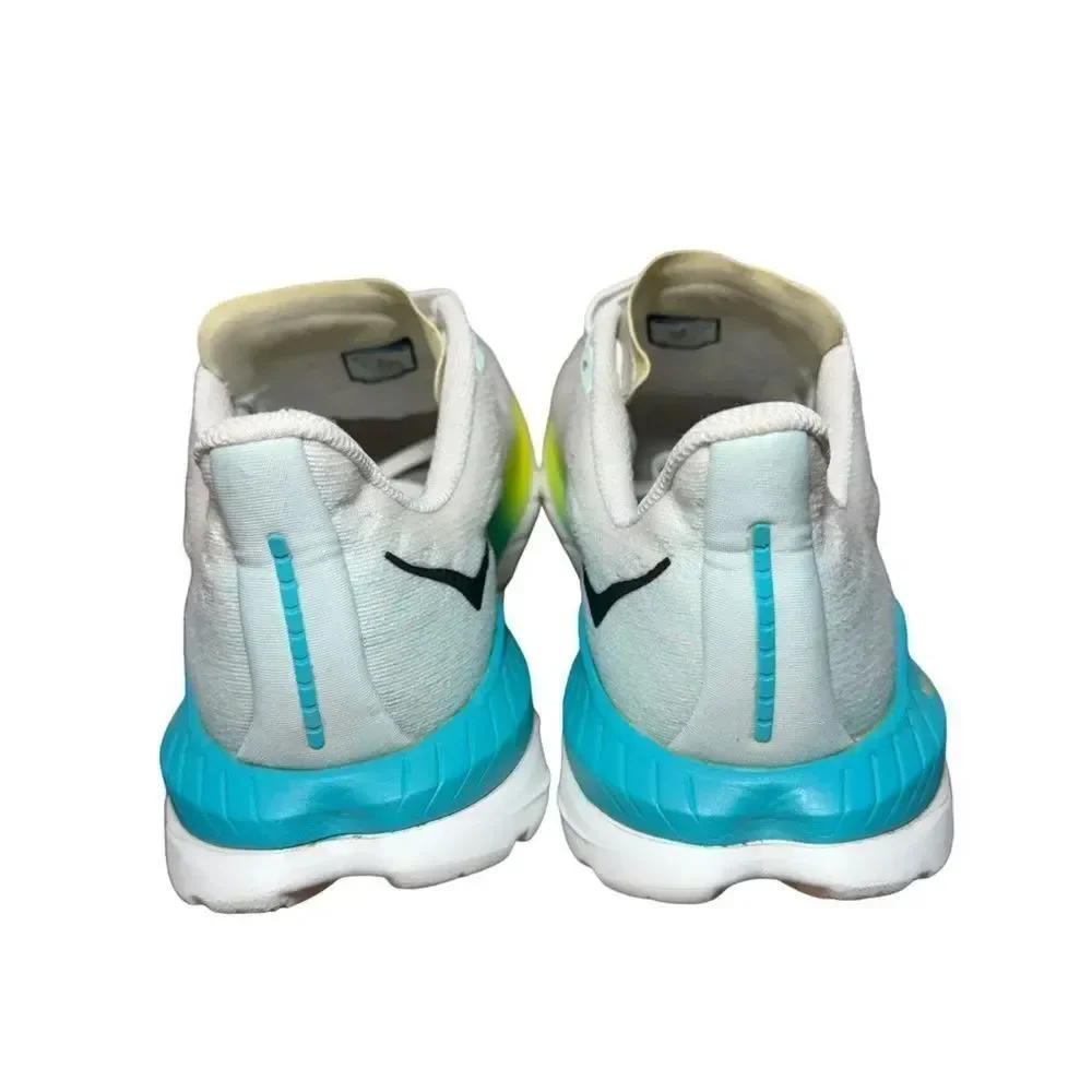 Hoka sneakers white