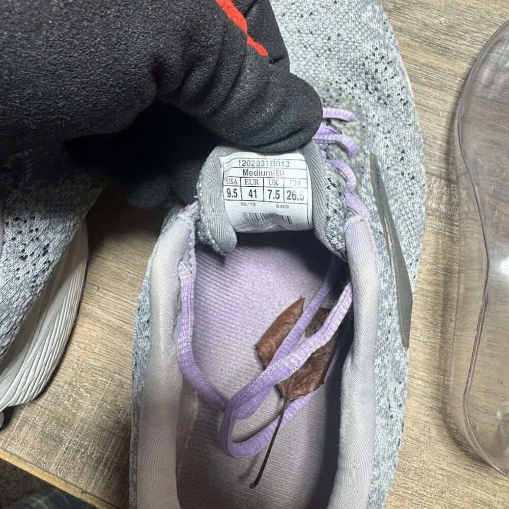 Brooks anthem grey