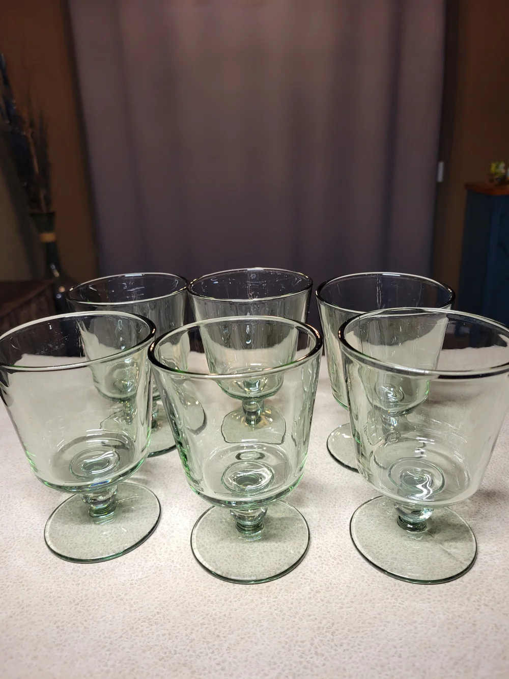 Vintage-Style Light Green Tinted Footed Goblets / Water Glasses – Set of 6 8 OZ