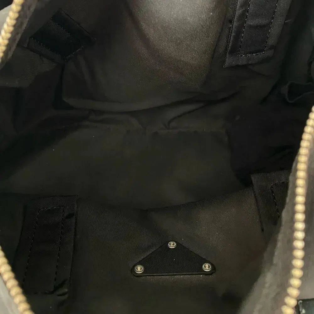 Prada 10” width