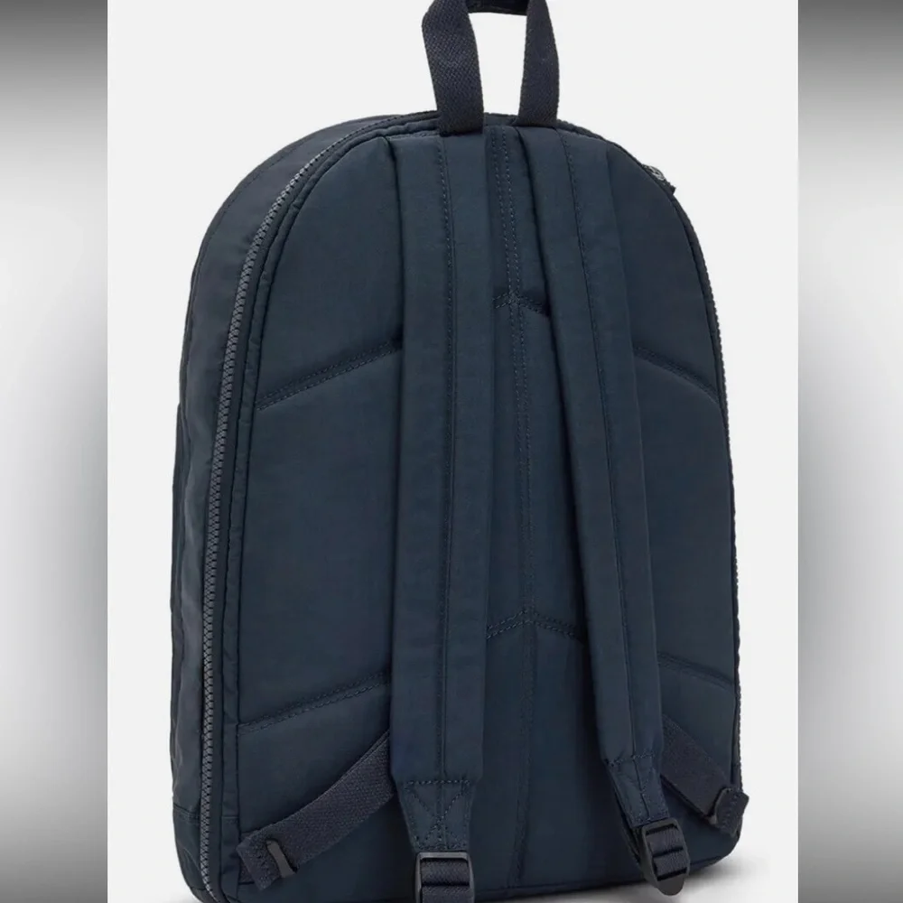 Kipling discover stylish