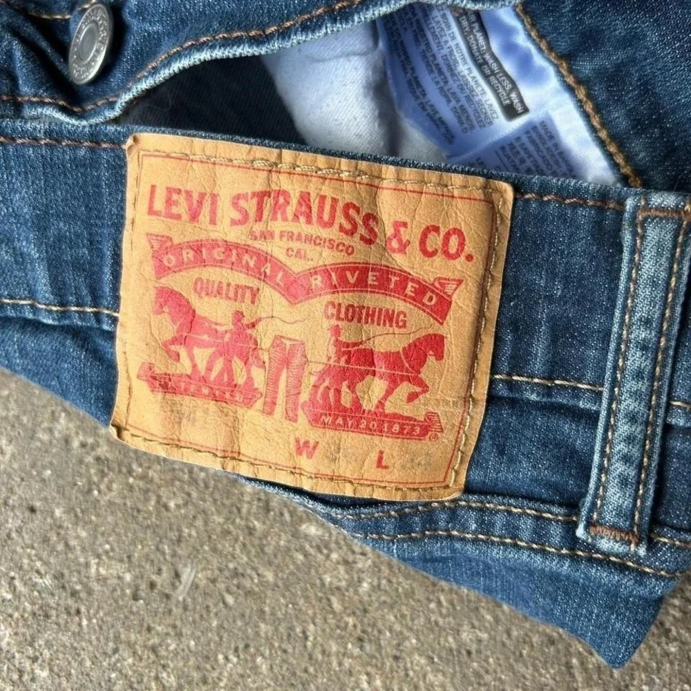 Levis 36x34 straight