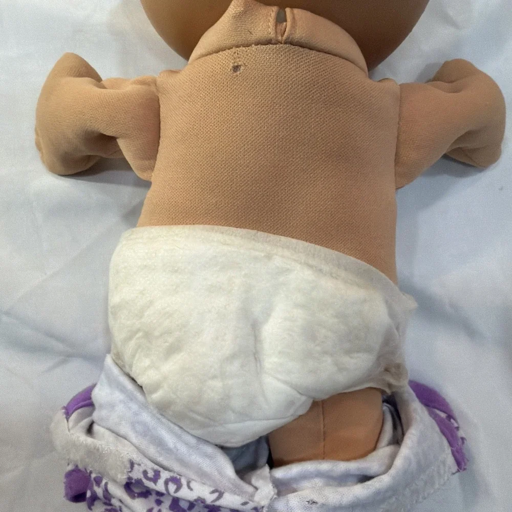 Cabbage Patch Kids very clean