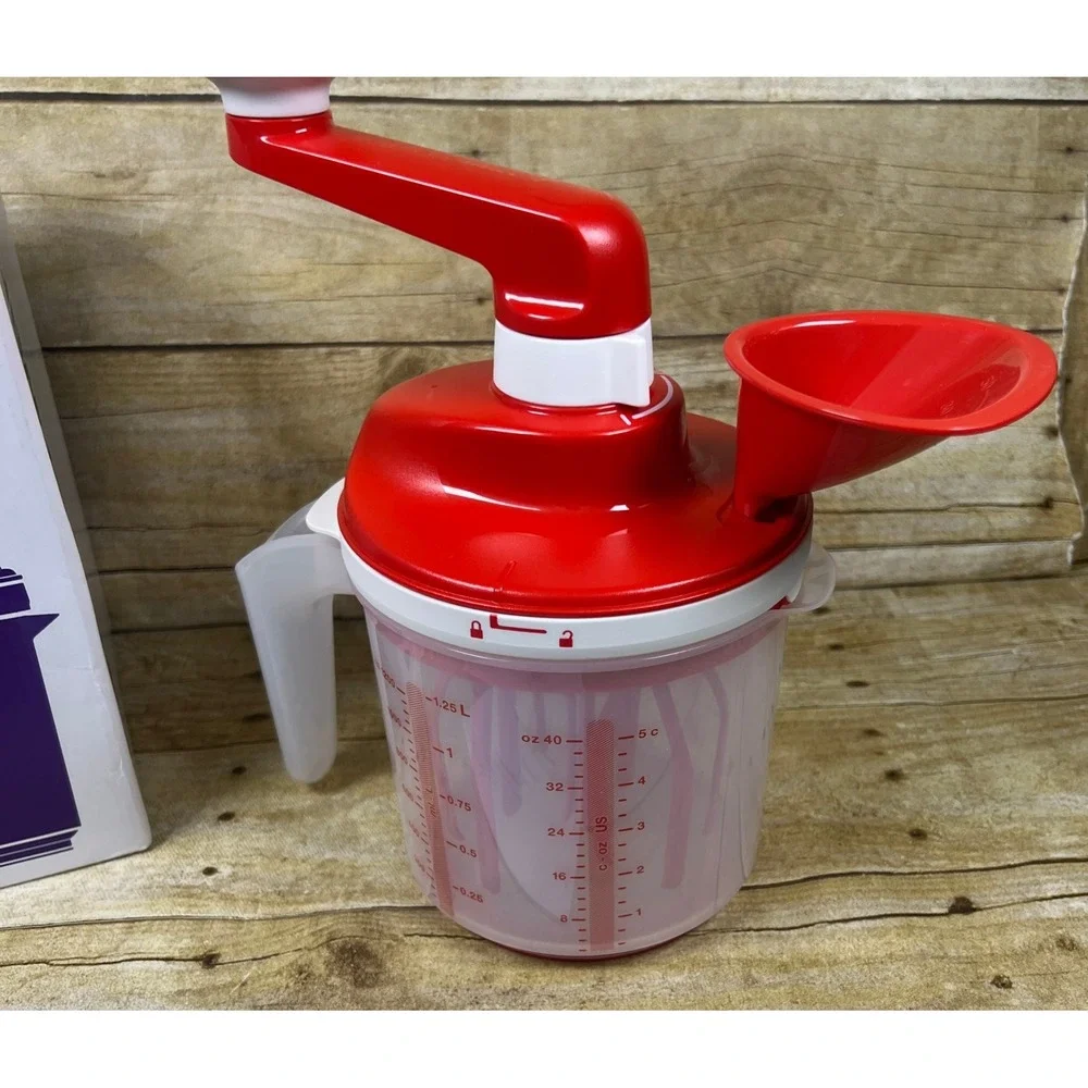Tupperware new never