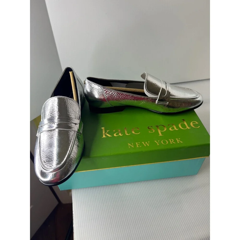 kate spade includes detail