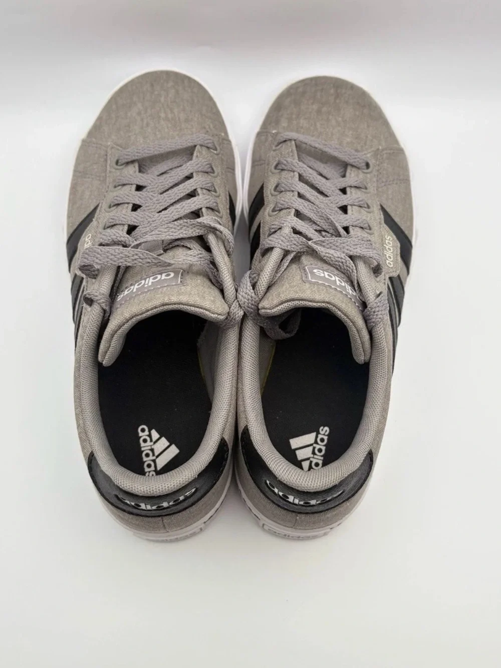 adidas low top