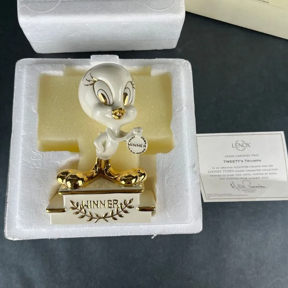 Lenox TWEETY TWEETY'S Triumph 760225 Winner‎ Figurine 24K w/ Box & COA