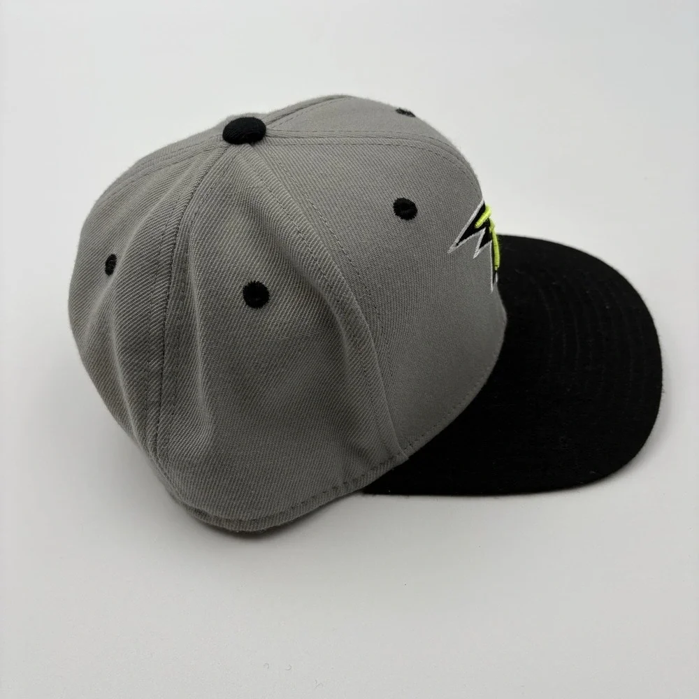Adidas‎ Atlanta Hawks Neon Hawk Logo Snapback Hat Grey Black NBA Cap 2012