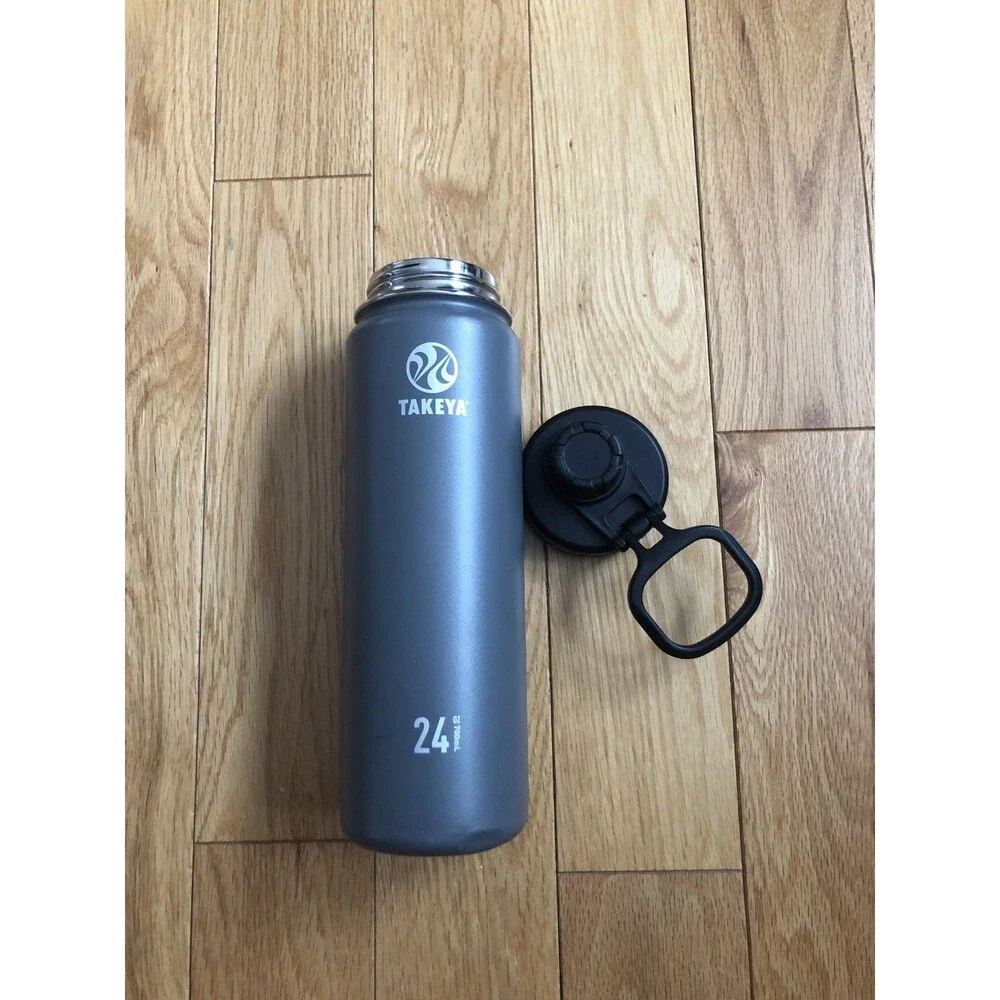 TAKEYA‎ 20 oz. Stainless Steel Hydration Bottle Gray Screw Top with Handle