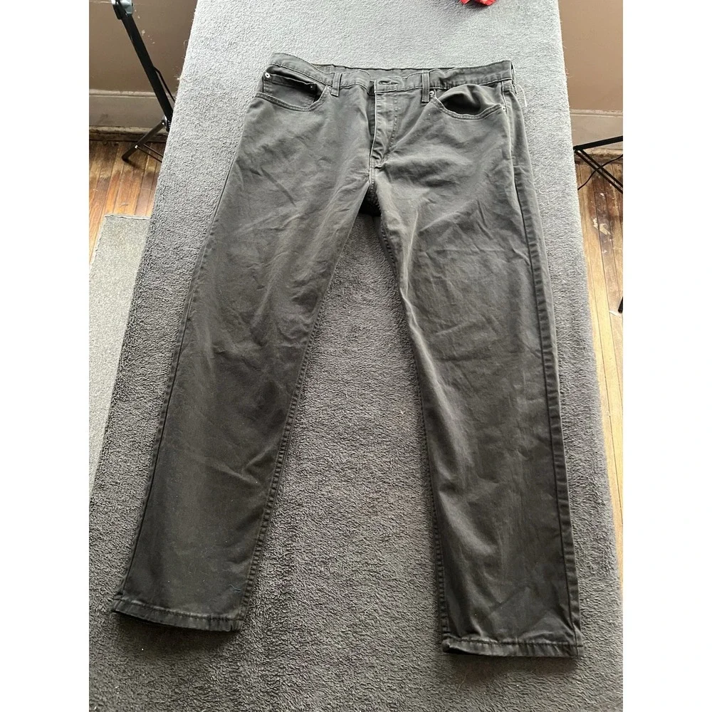 LEVI'S 502 Men's Jeans Size 38x30 Black Denim Tapered‎ Leg Straight Fit Comfort