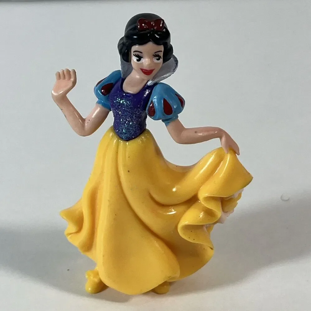 Disney featuring white complete