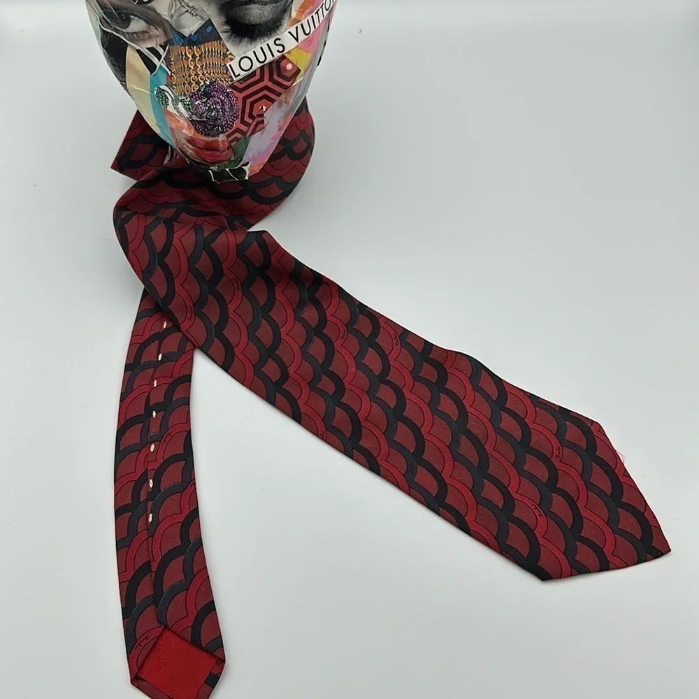 Emilio Pucci Vintage Tie Red Black 56” Long