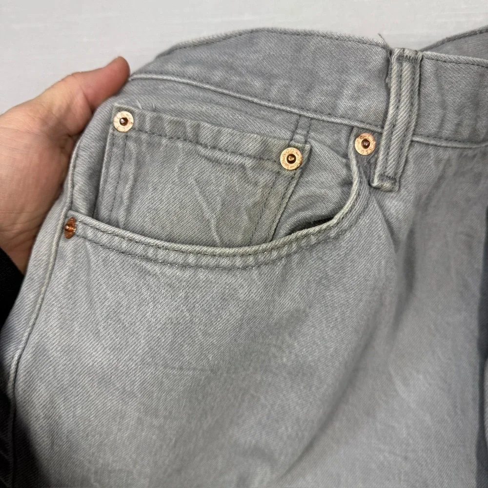Levis item levis