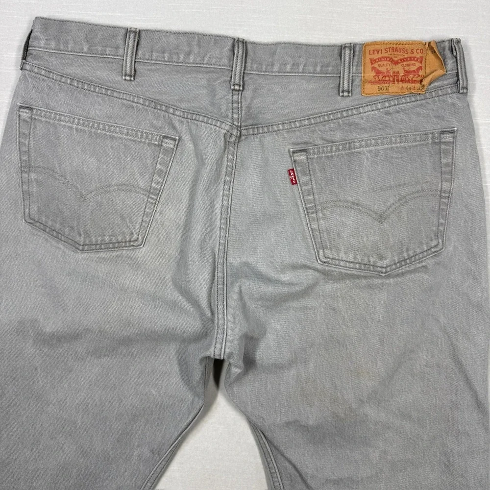 Levis item levis