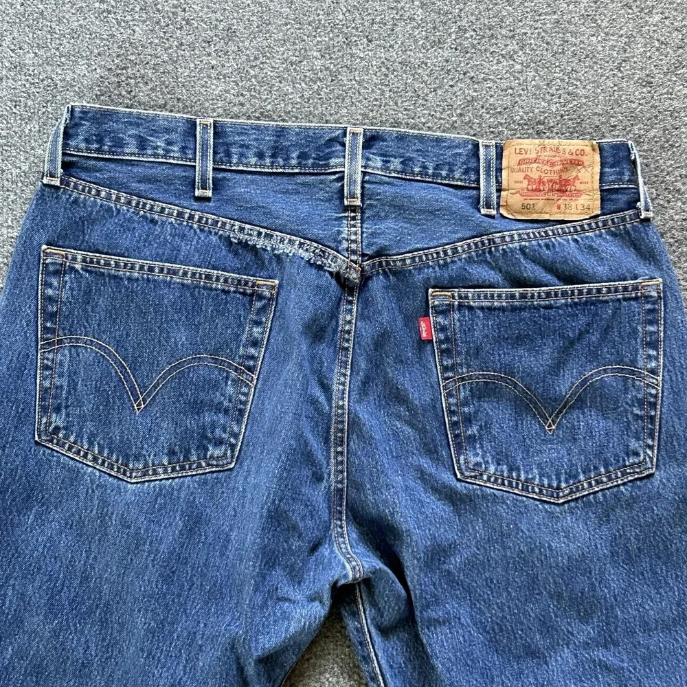 Levis belt back tag