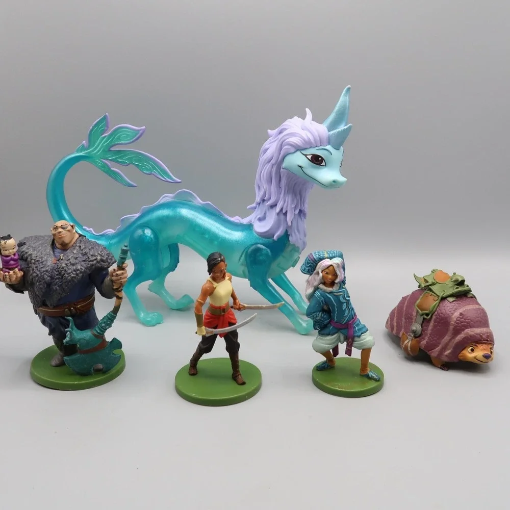 Disney Raya‎ and The Last Dragon Sisu Lights Up with Figures lot Cake Topper Set