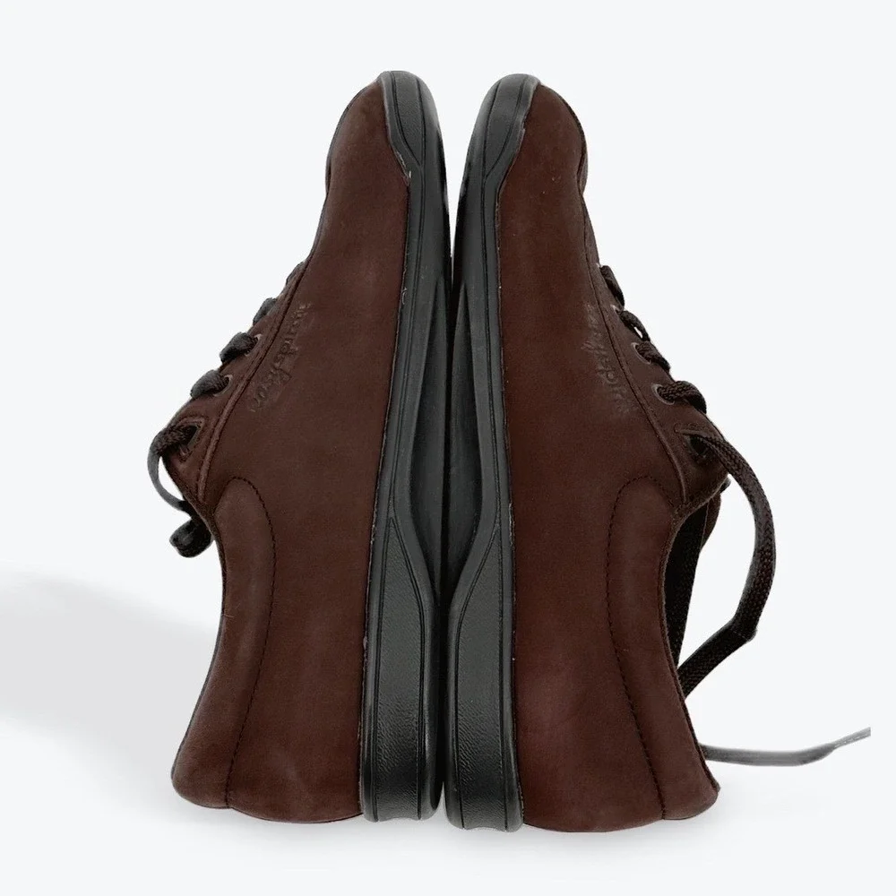 Easy Spirit step into