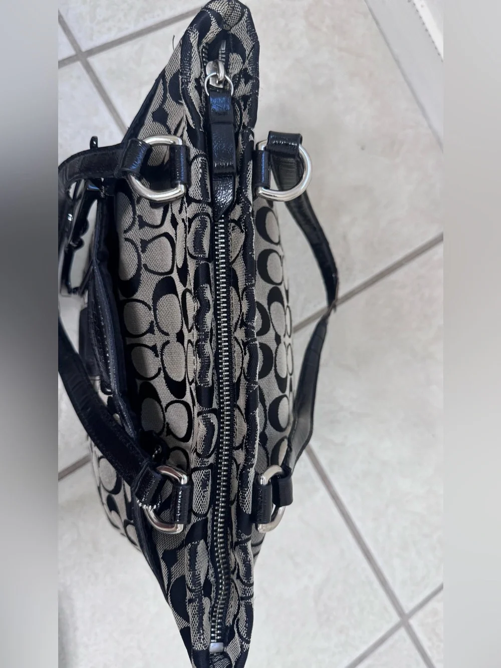 Coach shoulder bag