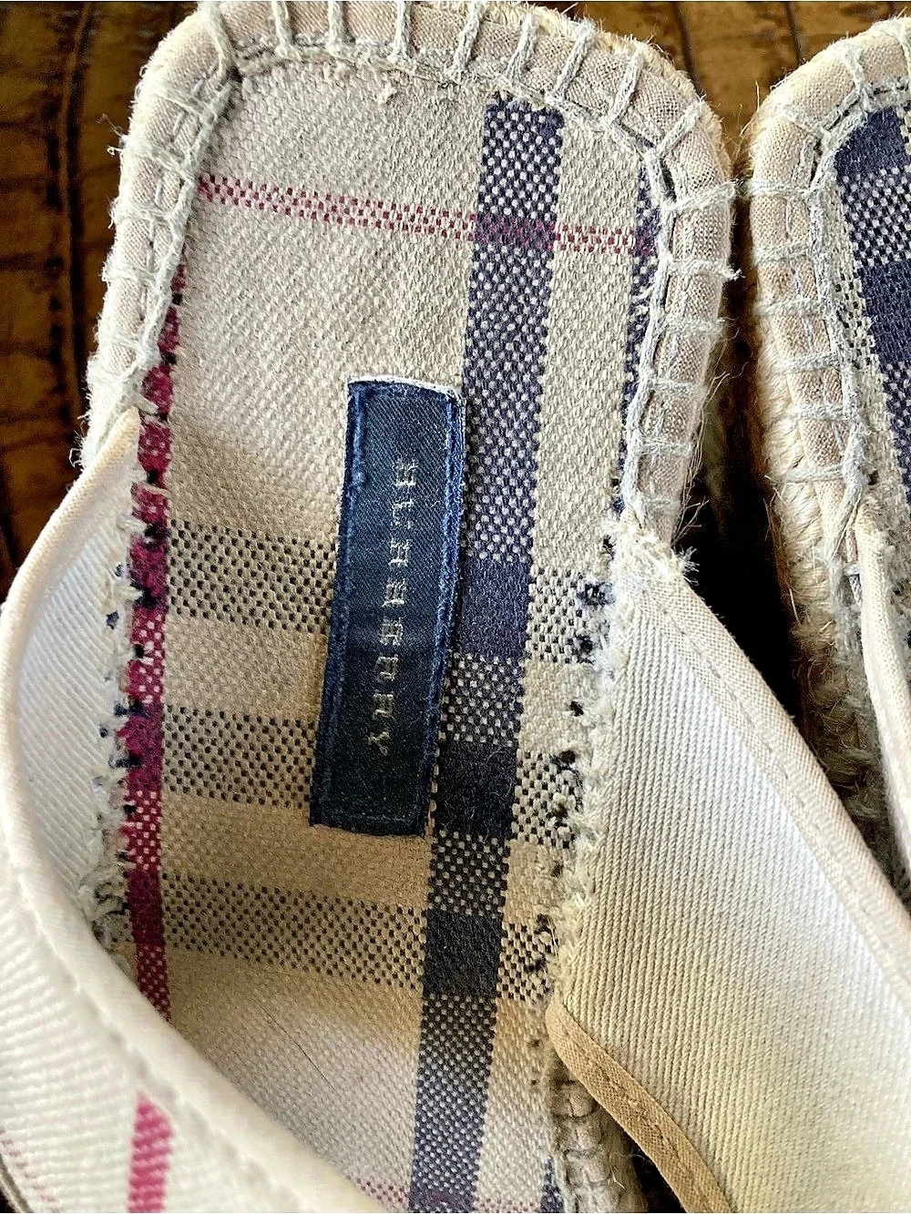 Burberry nova check