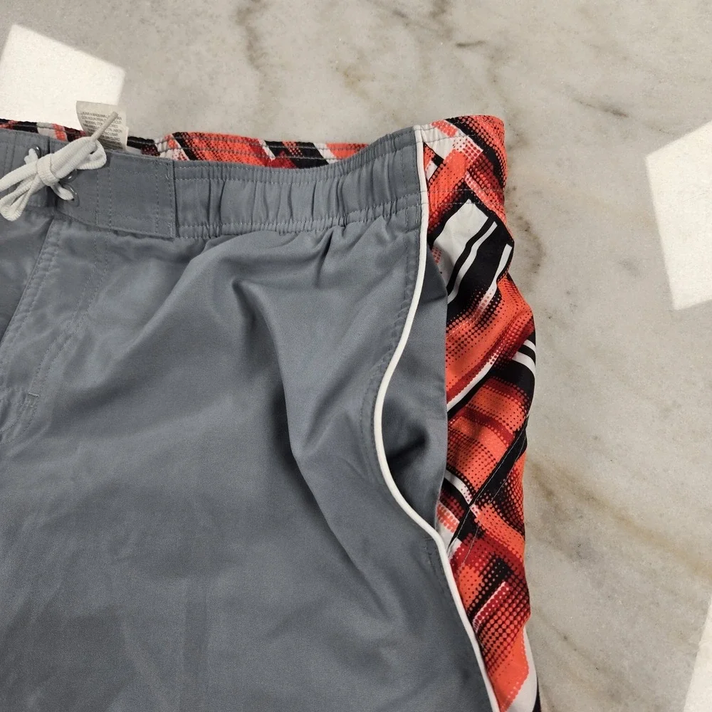 Nike swim breaker