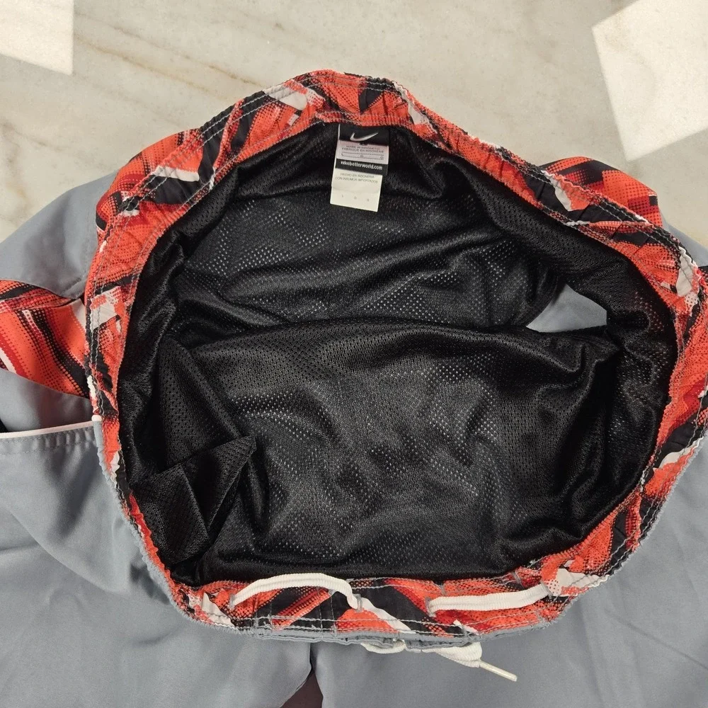 Nike swim breaker