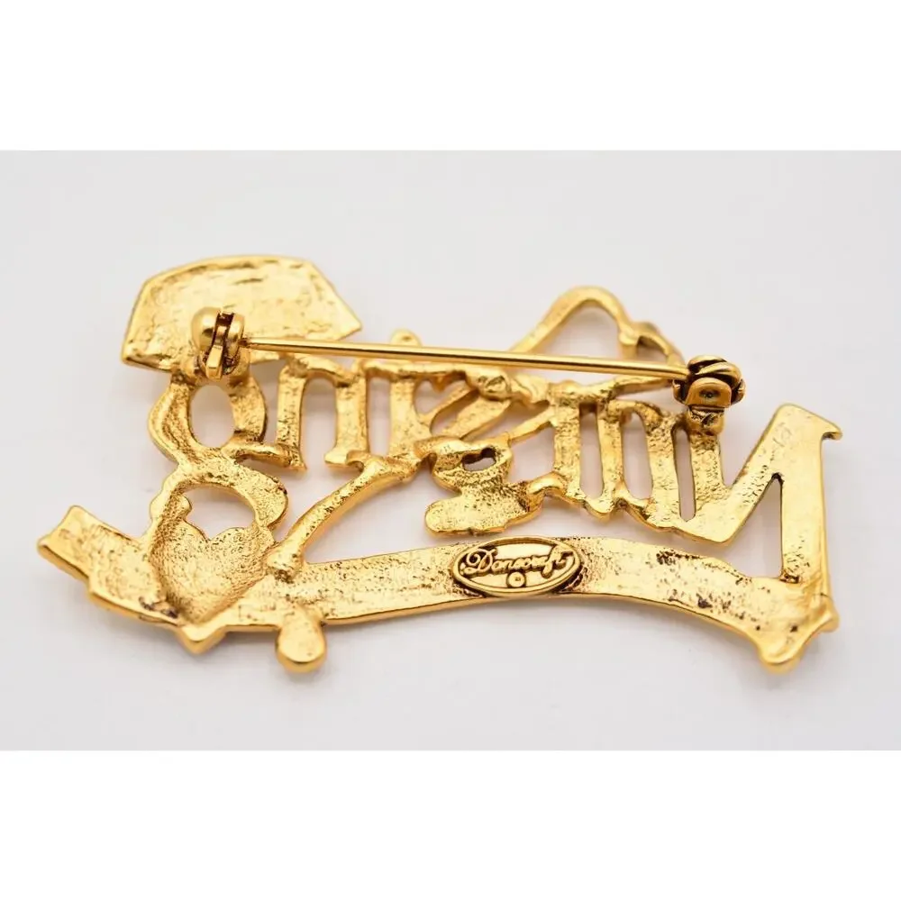 Danecraft stunning brooch