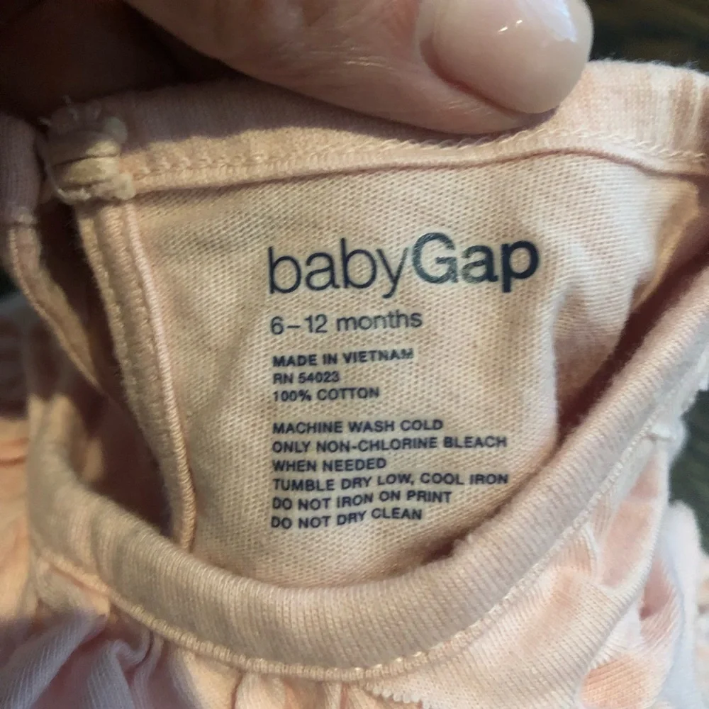 GAP attached ruffle