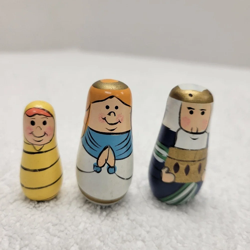 N/A wooden minature