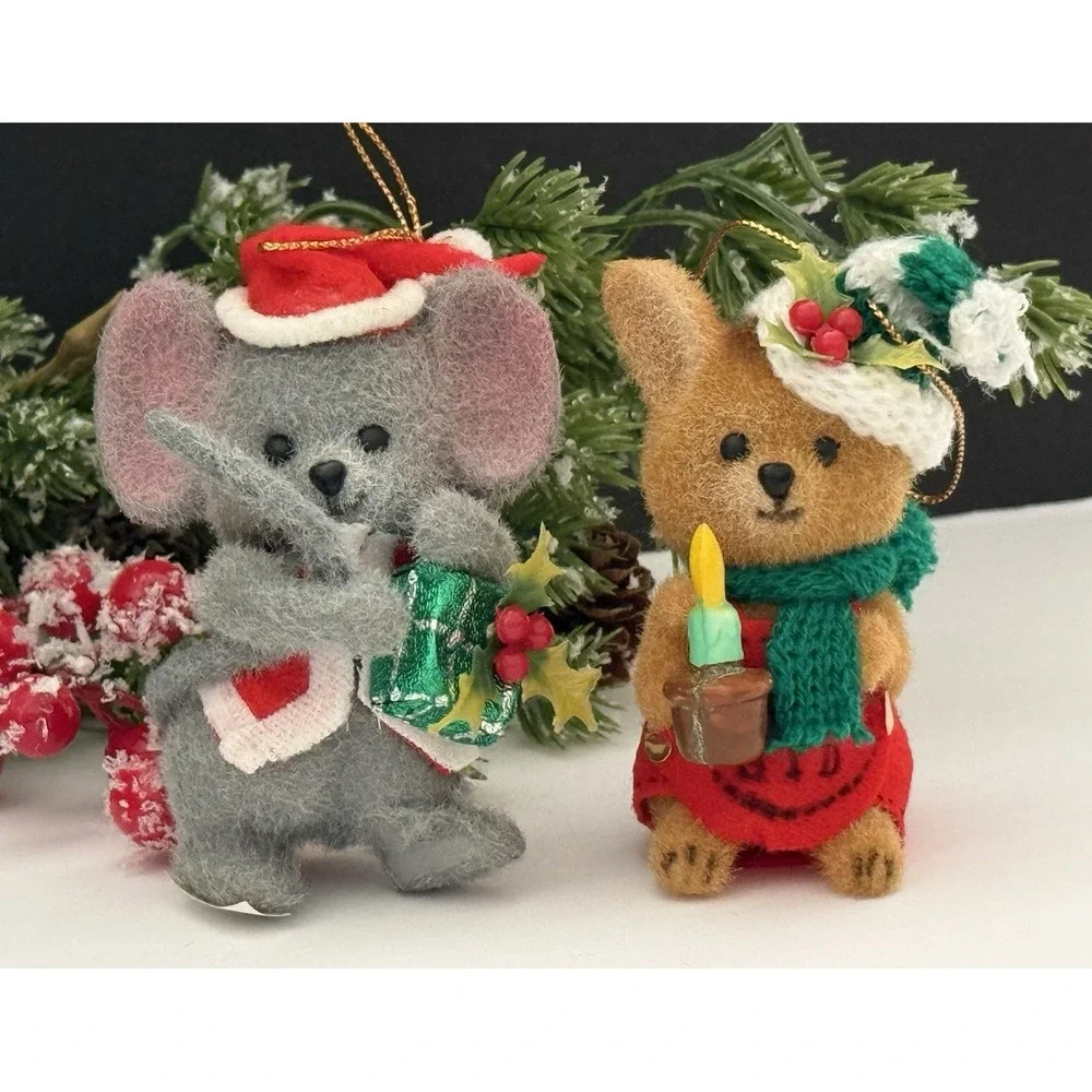 (2) Vintage Critter Sitter Flocked‎ 