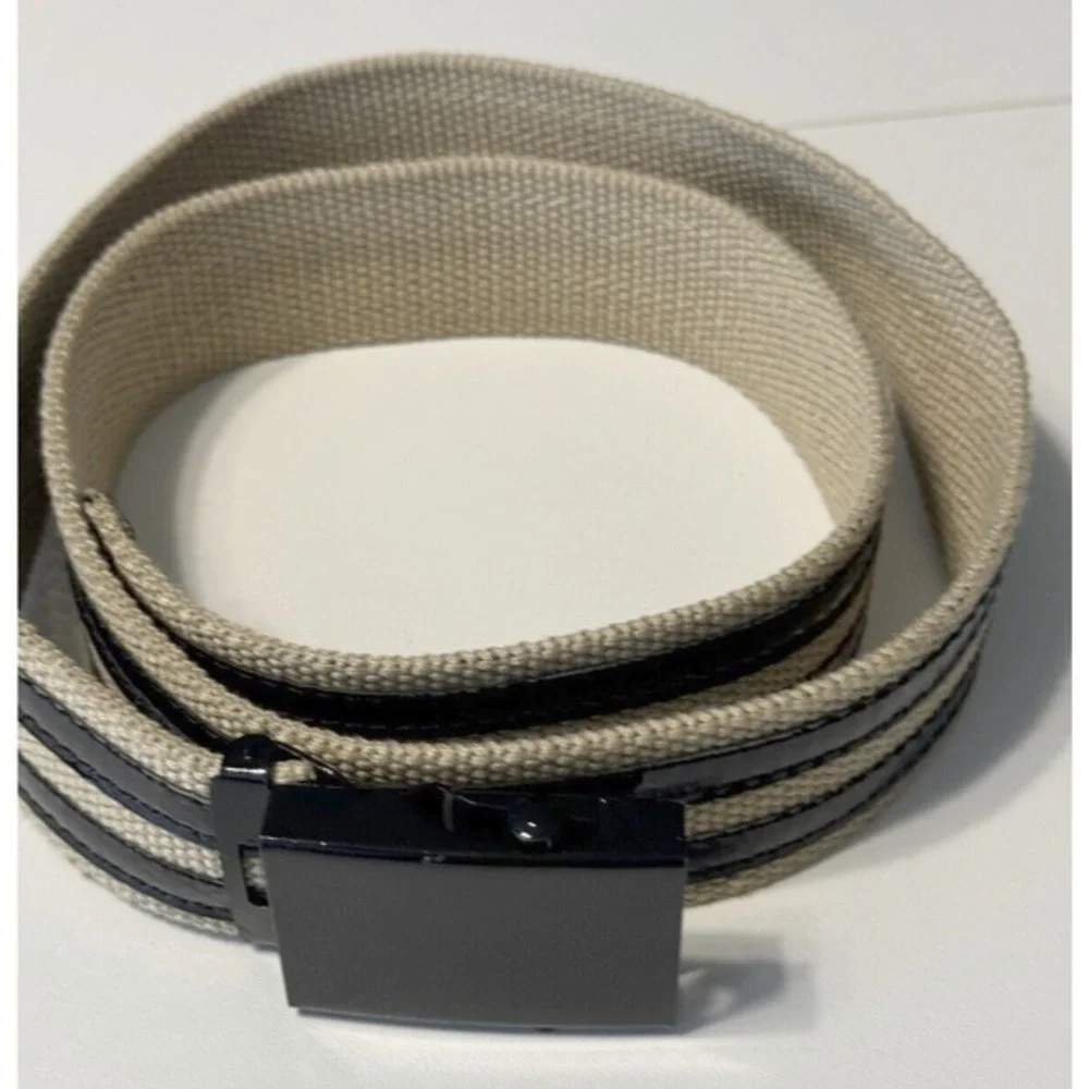 unbranded woven canvas