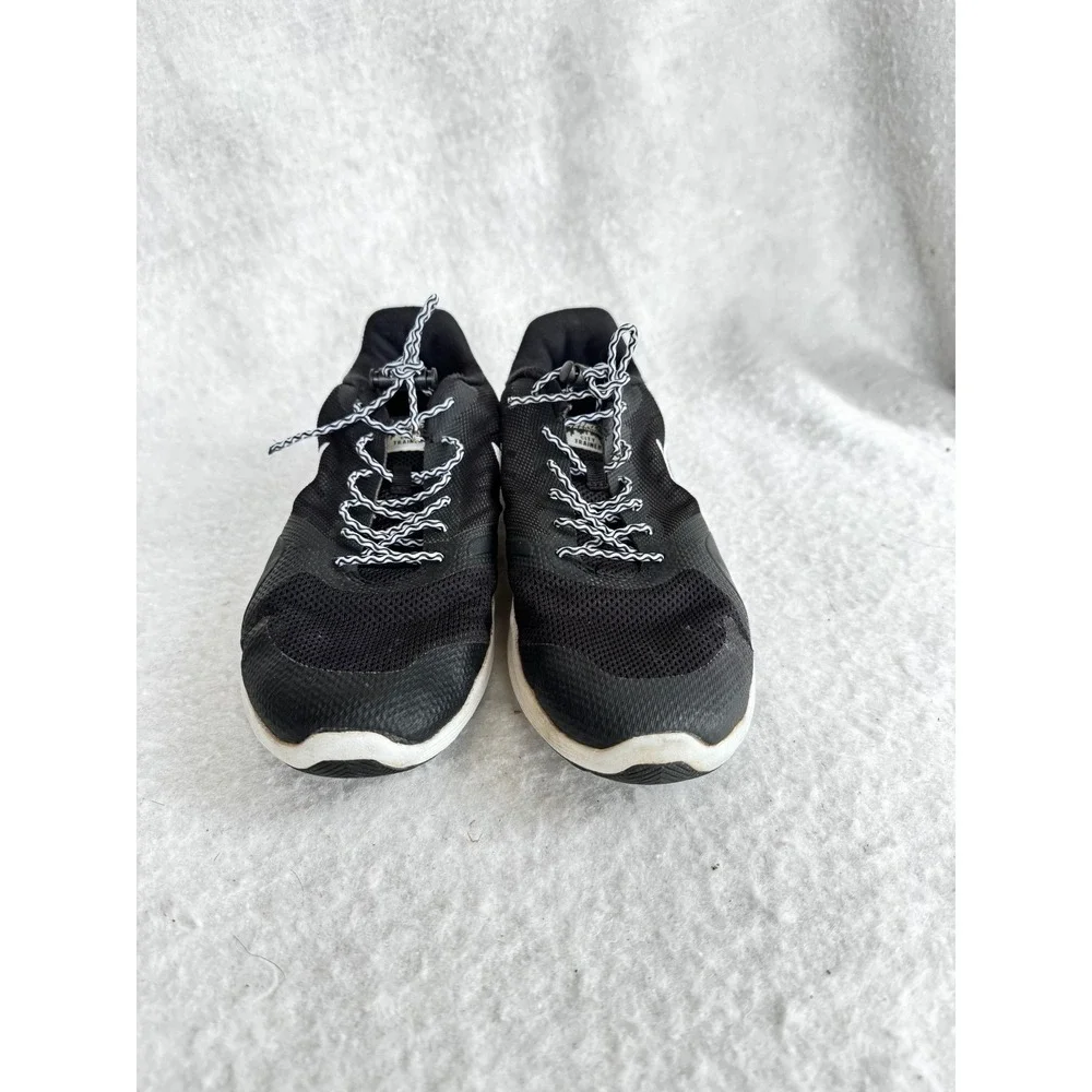 Nike City Trainer‎ Black White Mesh Lace Up Athletic Shoes Women's 7.5