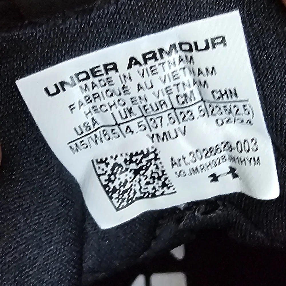 Under Armour brand new