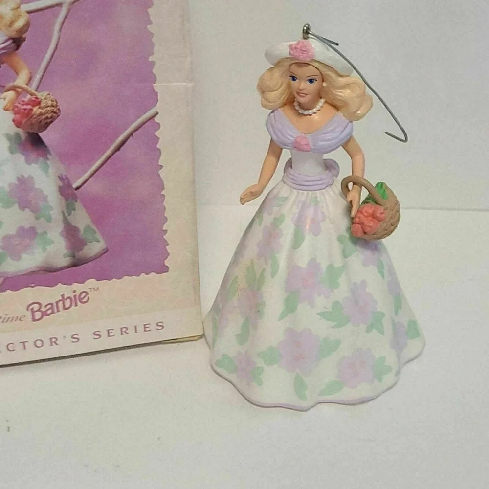 Hallmark charming keepsake