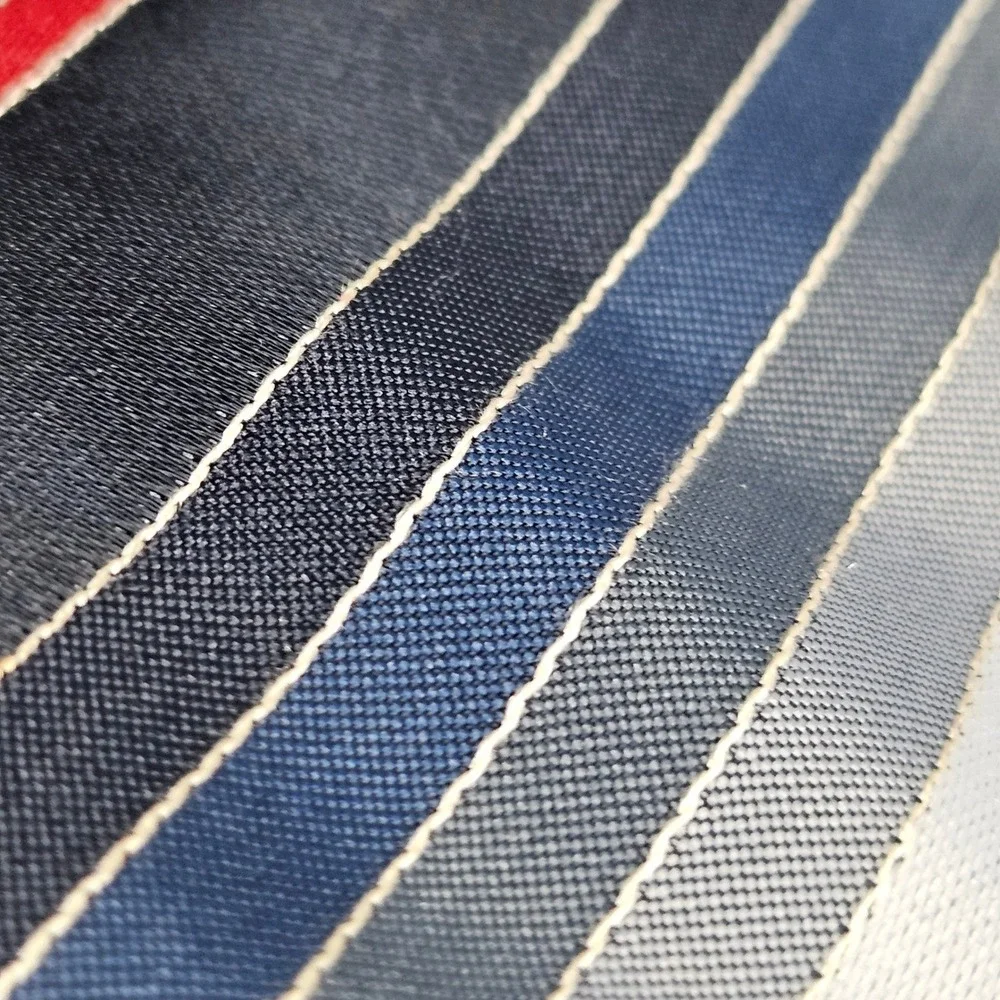 Enjoy gray tie