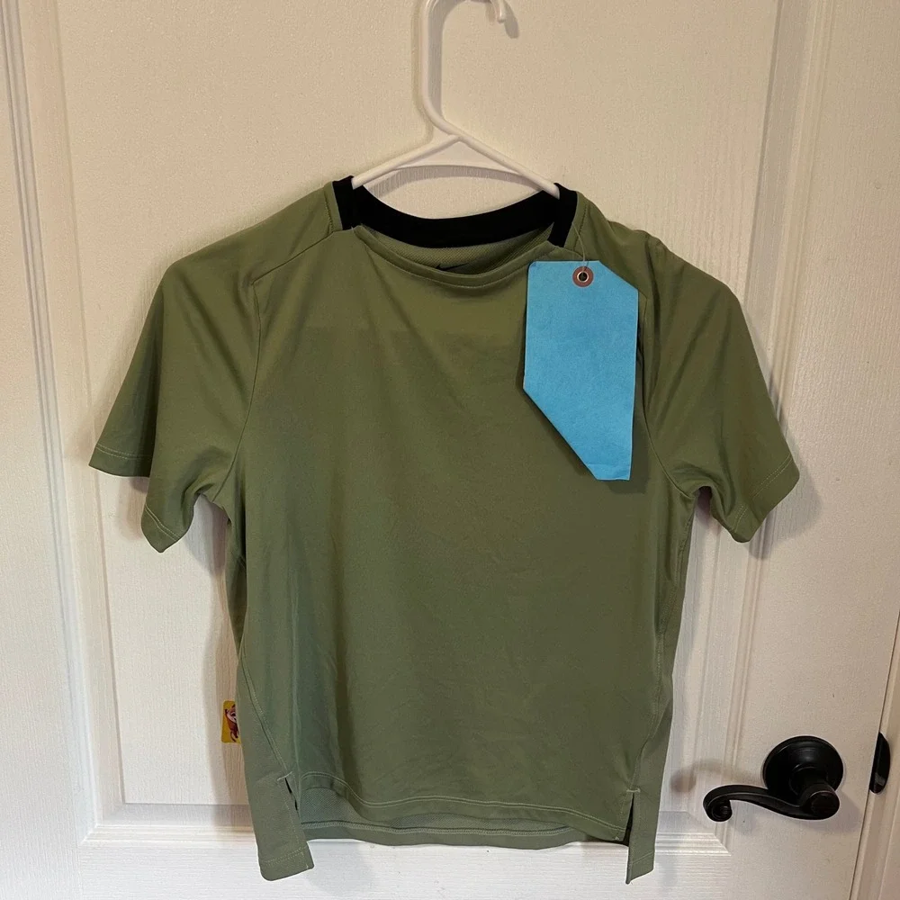 Nike Boys Dri-FIT Multi Tech Short Sleeve Training Top Oil Green‎ FB1292-386 S