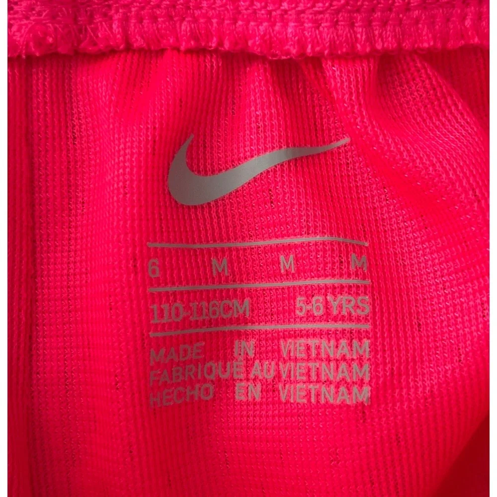 Nike girls activewear
