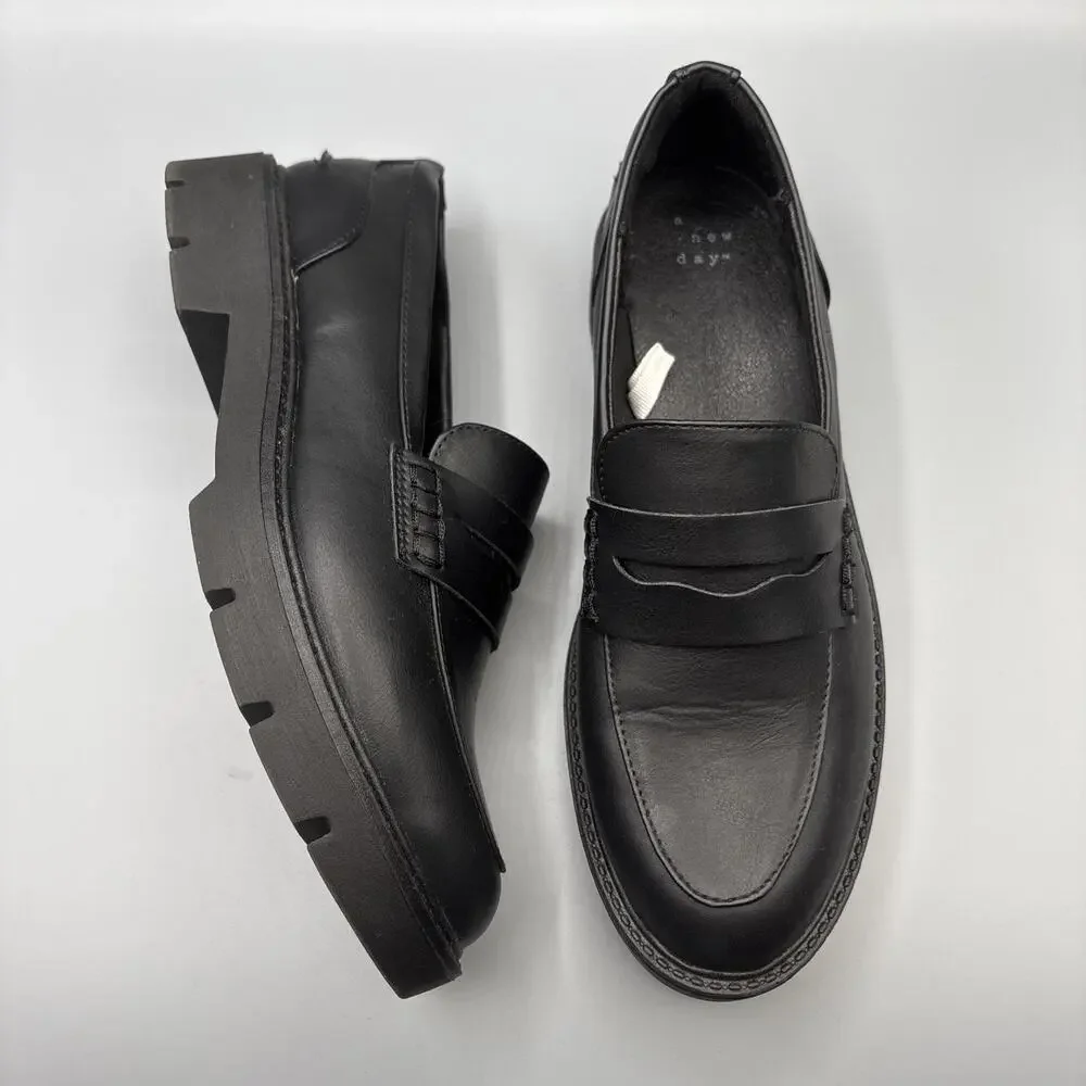 A New Day Chunky Penny Loafers Size 9.5 Black Faux Vegan Leather Dark Academia