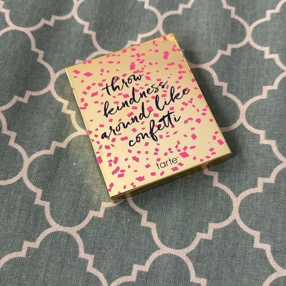 tarte palette playful