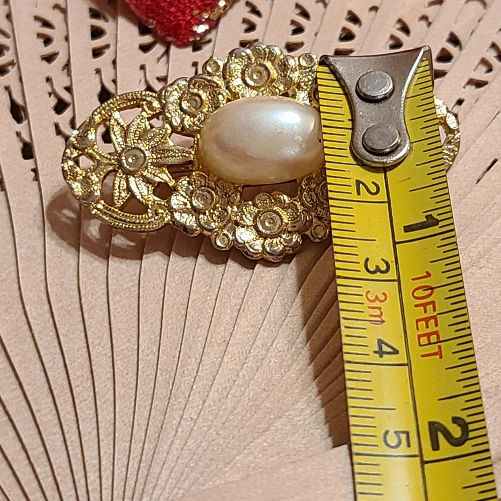 Unique Vintage intricate gold