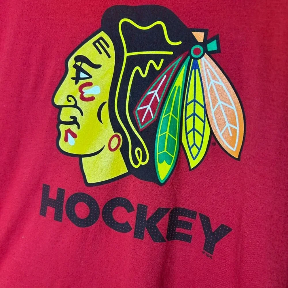 Adidas Chicago Blackhawks NHL Unisex Red Logo Performance SS T-Shirt Size 2X