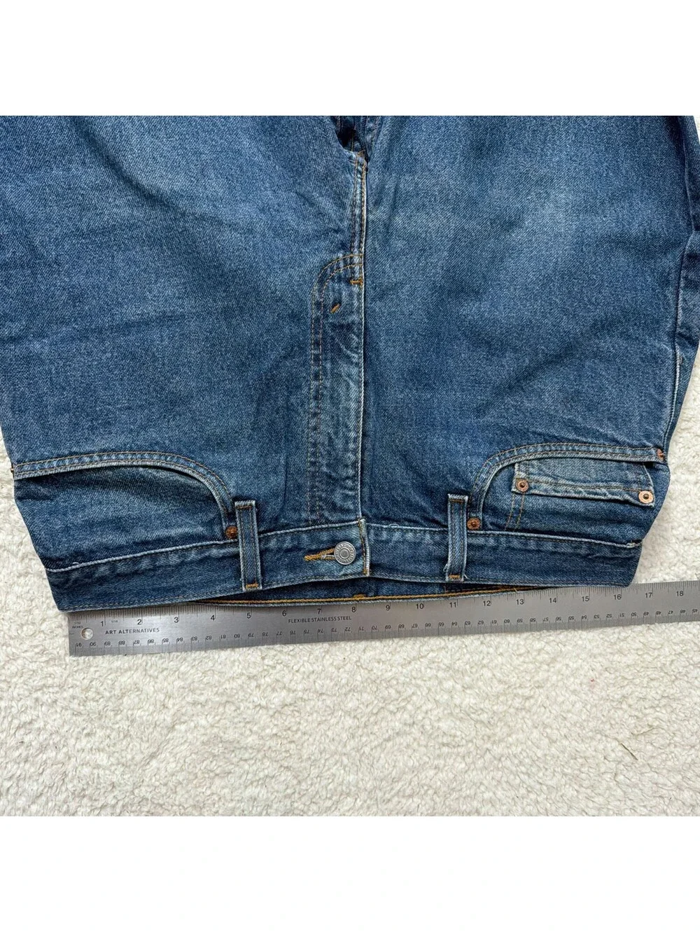Vintage Levis 505 Jeans Mens W33 L30 Regular Fit Medium Wash 100% Cotton 1998