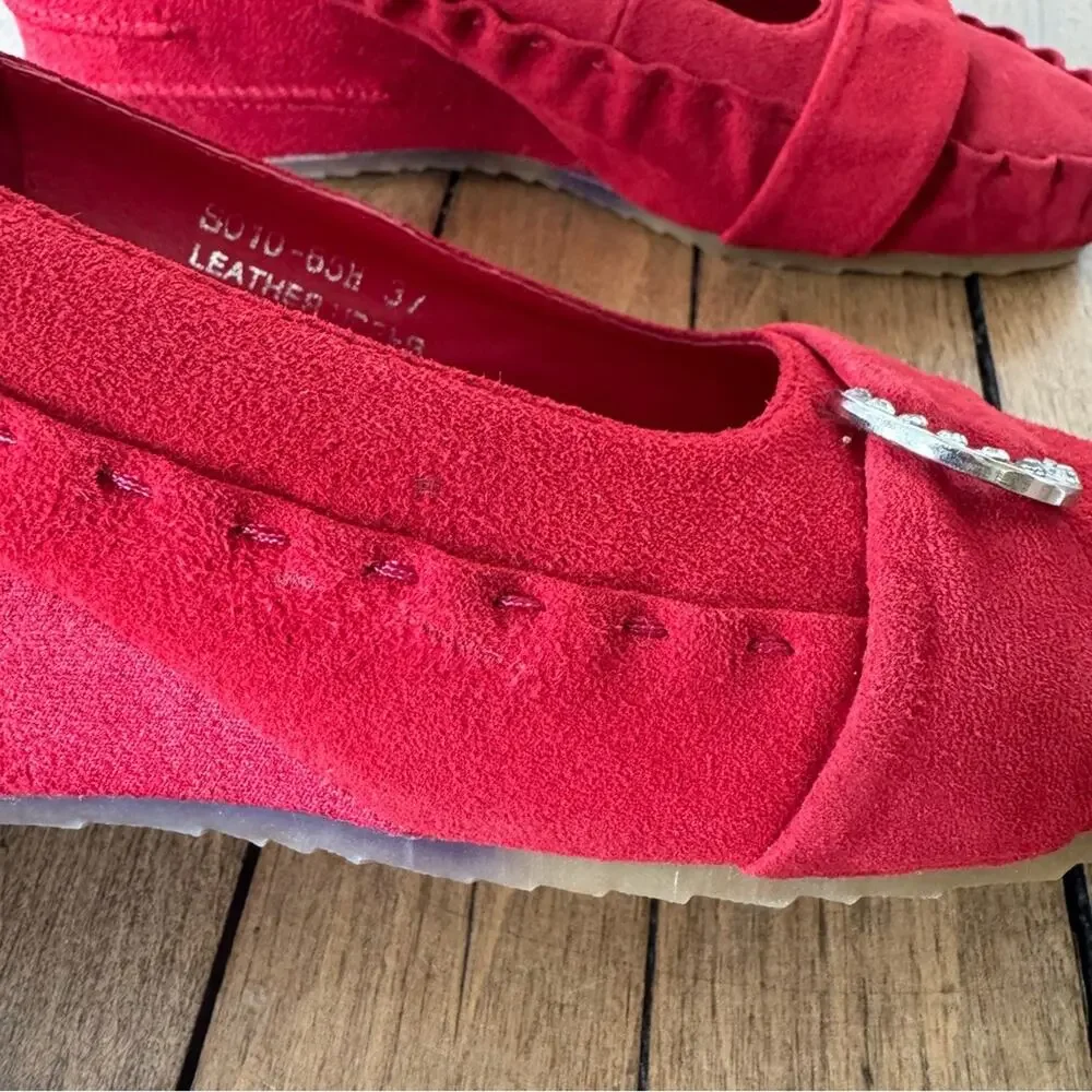 Miz Mooz Red Suede Wedge Ruffle Loafers Rhinestone detail 37 / 7